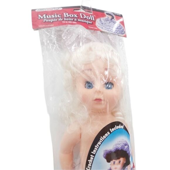 Musical box  doll - Picture 5 of 7